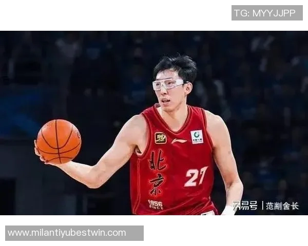 北京揭幕战大名单公布赵睿首秀周琦陈盈骏雷蒙方硕在列曾凡博缺席